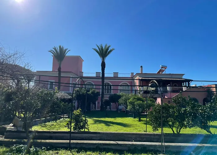 Villa Aura